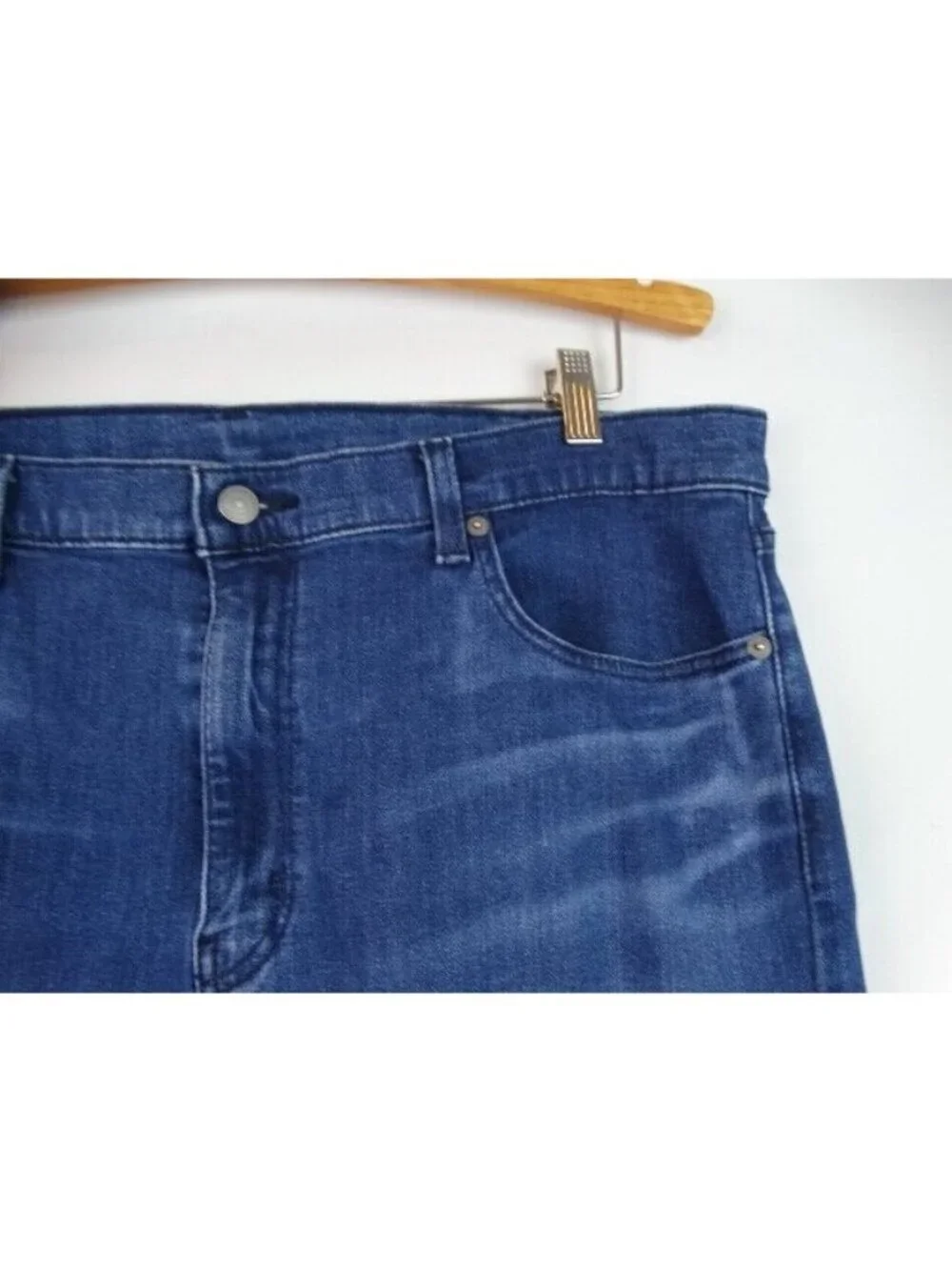 Levis levi men